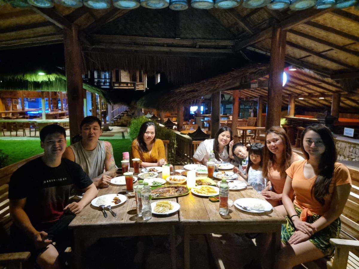 Istana Ombak Eco Resort Pacitan Ngoại thất bức ảnh