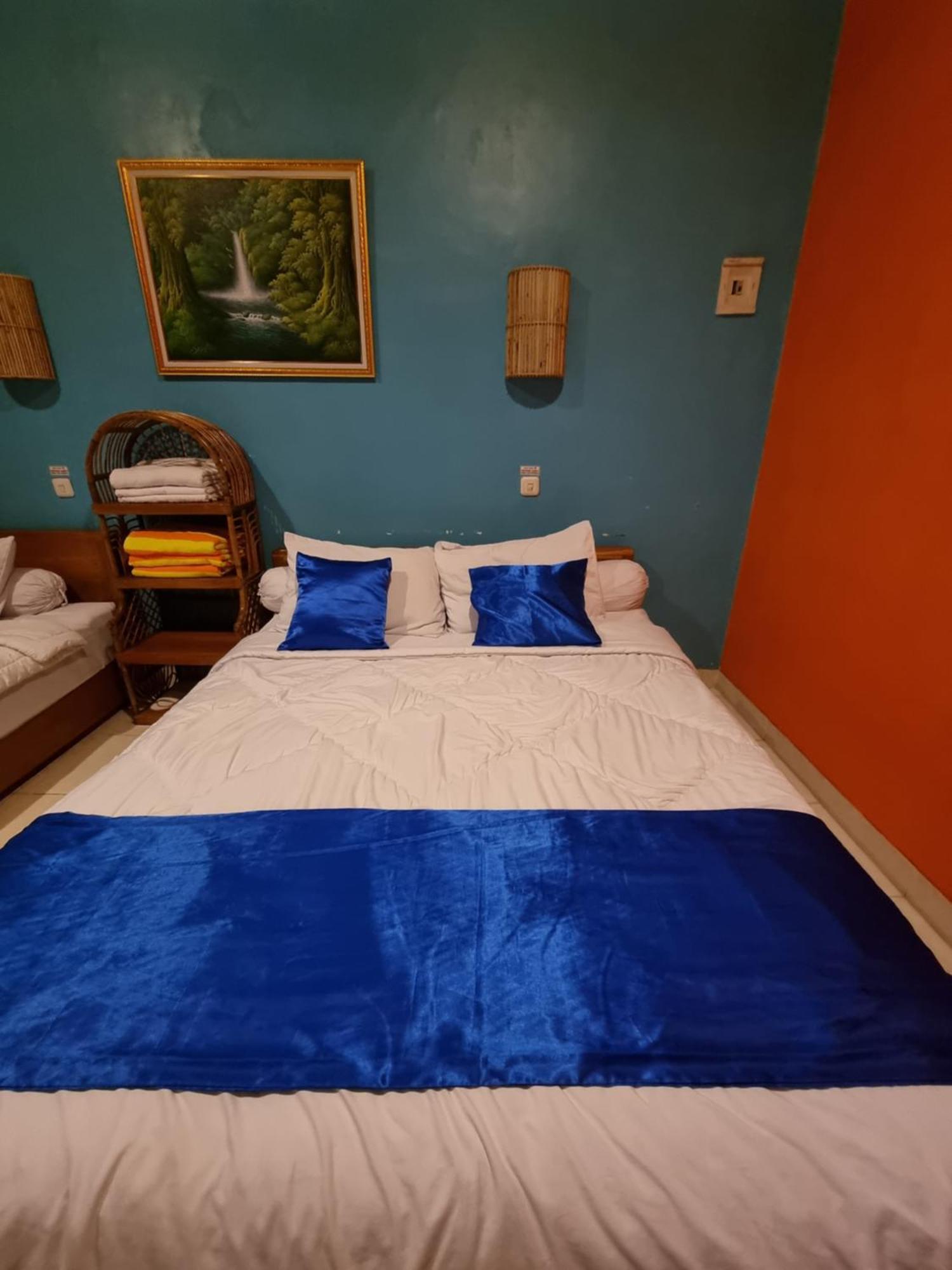 Istana Ombak Eco Resort Pacitan Ngoại thất bức ảnh