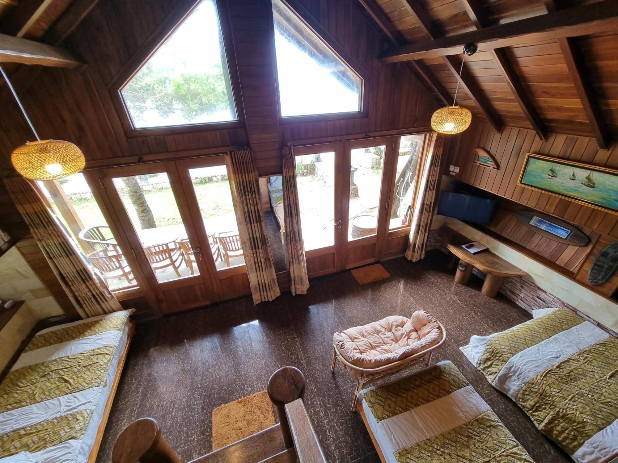 Istana Ombak Eco Resort Pacitan Ngoại thất bức ảnh